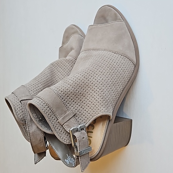 Circus by Sam Edelman Taupe Kipling Peep Toe Booties 8 - Picture 2 of 8